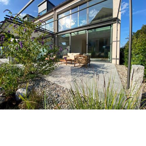 Sport'INN - Luxuriöses Ferienhaus mit privatem Gym und Südterrasse im Chiemsee-Alpenland - 136 qm