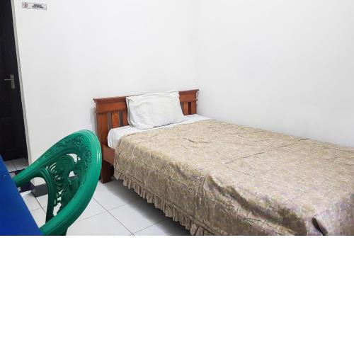 SPOT ON 90365 Rumah Kost Alor
