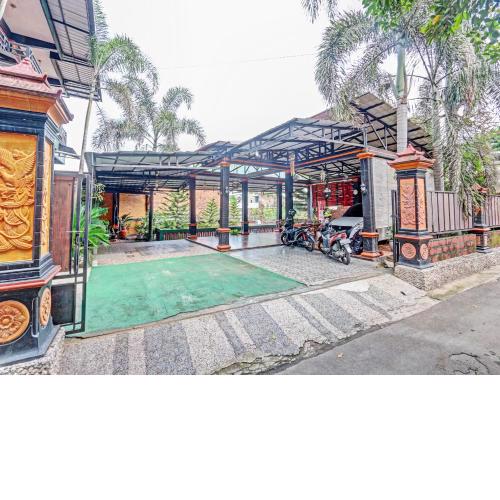 SPOT ON 91337 Pandu Homestay Klaten