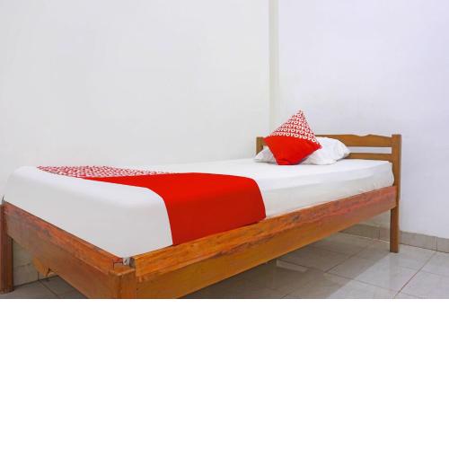 SPOT ON 91786 Kilana Homestay