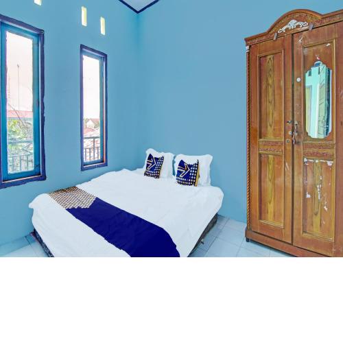 SPOT ON 91918 Najla Guest House Syariah