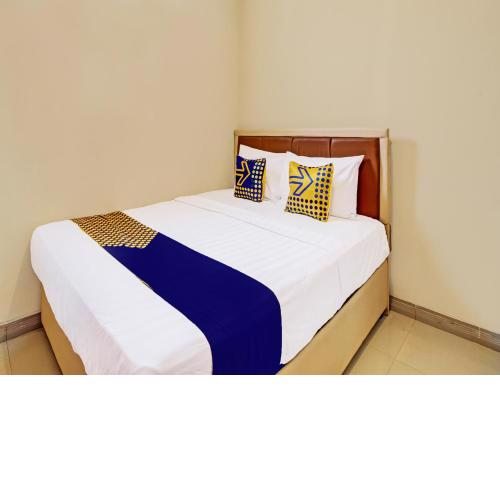 SPOT ON 92044 El Shaddai Guest House