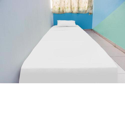 SPOT ON 92323 Ririn Homestay
