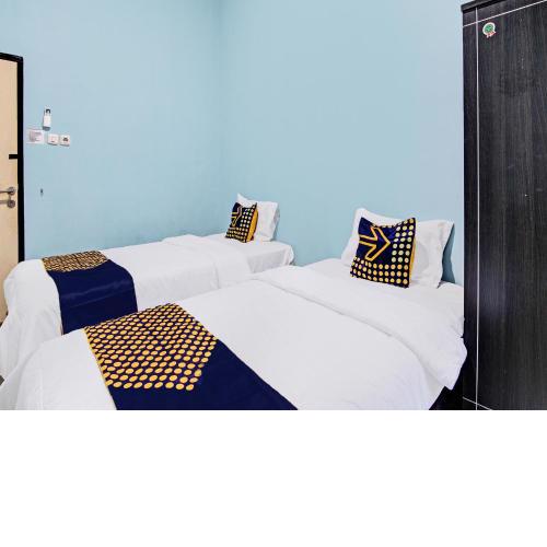 SPOT ON 92339 Agitha Homestay