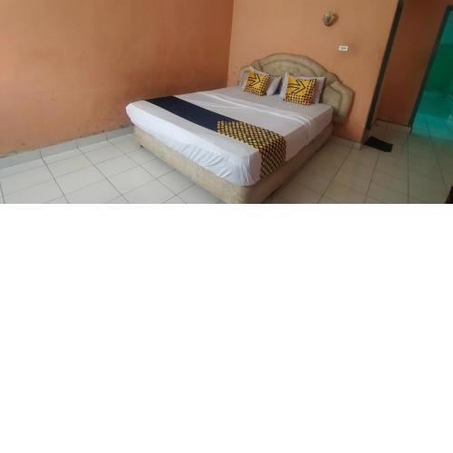 SPOT ON 92368 Hotel Erkas