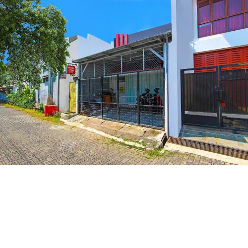 SPOT ON 92495 Wisma Ayem