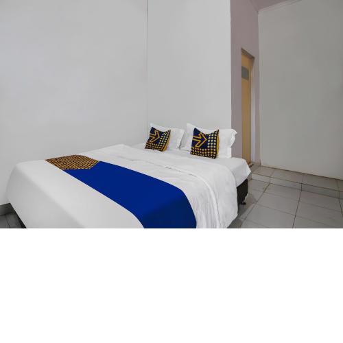 SPOT ON 92498 Fanni Homestay