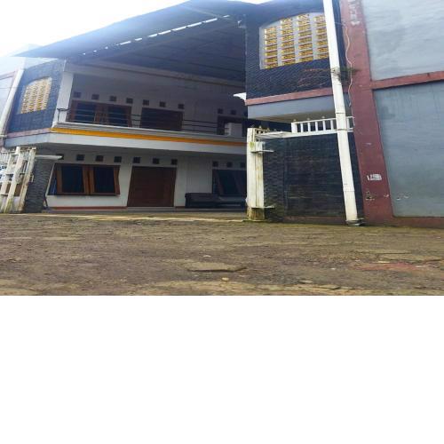 SPOT ON 92532 Penginapan Hj Lilis Syariah