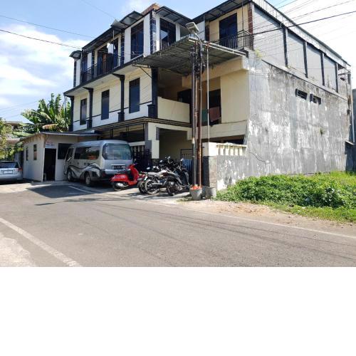 SPOT ON 92622 Jatiluhur Kost