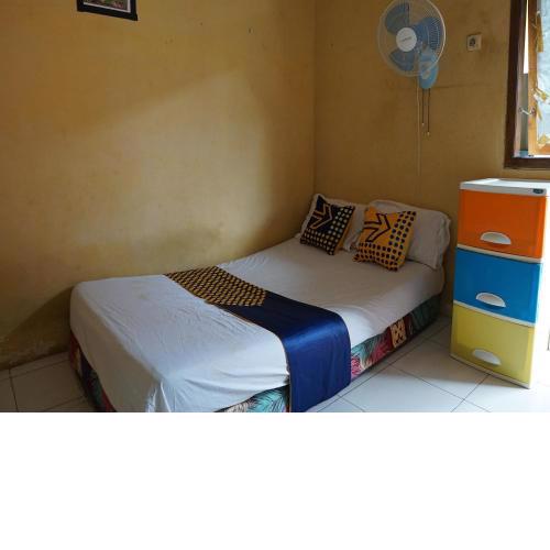 SPOT ON 92666 Rumah Kos Arafah Syariah