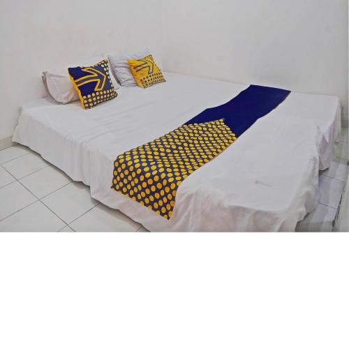 SPOT ON 92916 Batu Mas Homestay Syariah