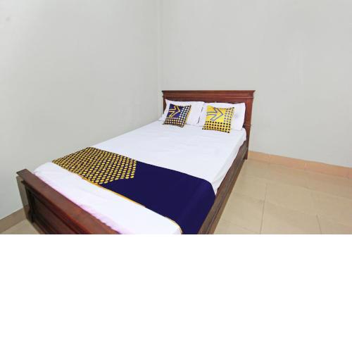 SPOT ON 92973 Madani Syariah Guesthouse