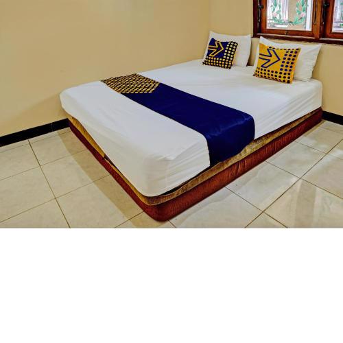 SPOT ON 93107 Homestay H. Syarif Syariah - Bandar Gresik