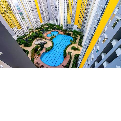 Springlake Summarecon Bekasi Apartement by RNA