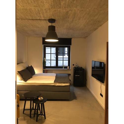 Square Rooms