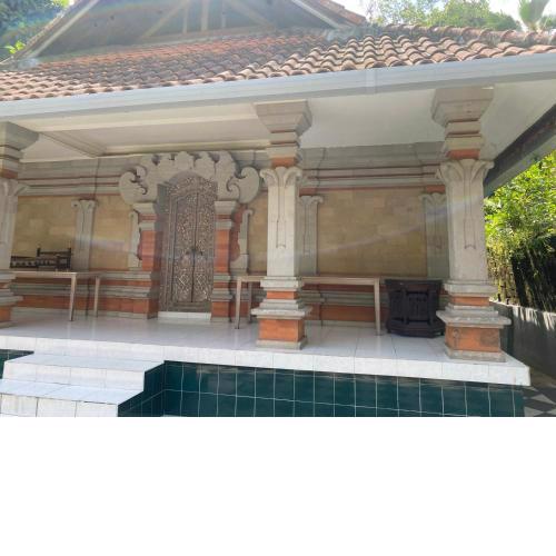 Sri Ratna Sugara Guesthouse
