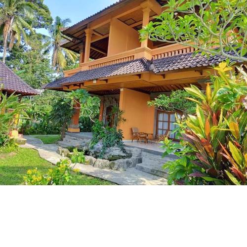 Sri Sunari Quest House