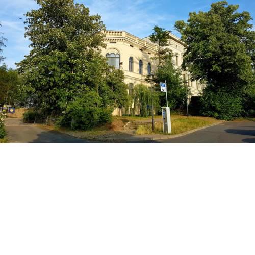 Stadtvilla An der Viergelindenbrücke