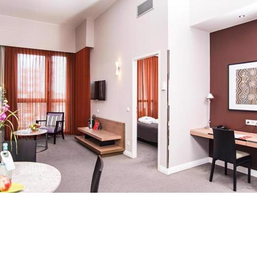 Star House