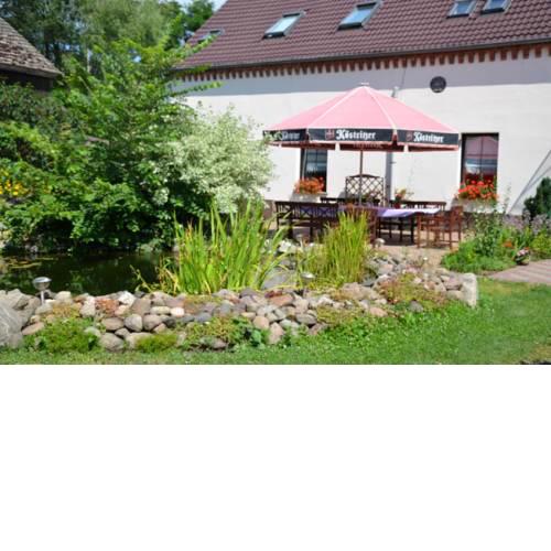 Storchennest an der Spree in Radinkendorf