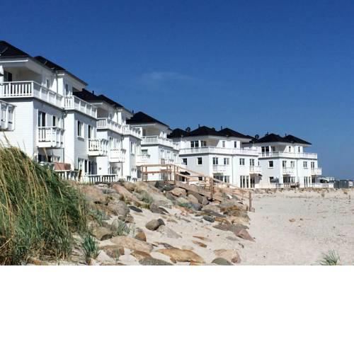 STRAND HUS