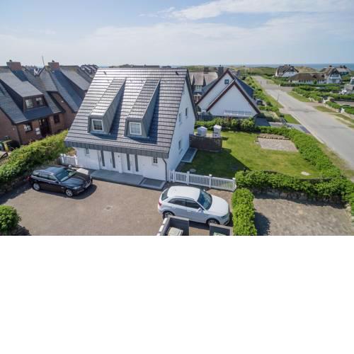 Strandhaus Wenningstedt Whg 1