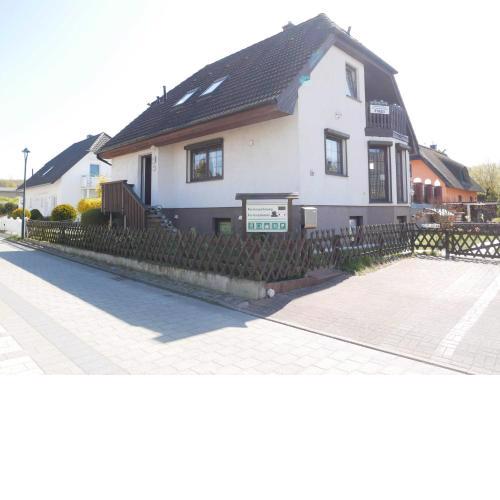 Strandnahe Ferienwohnung mit Balkon