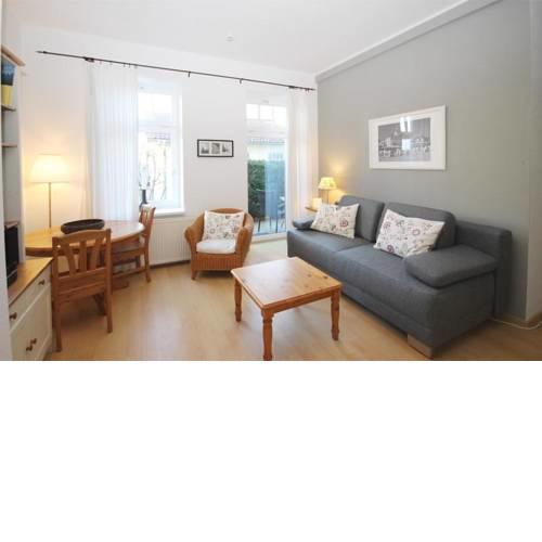 Strandstraße 32 - Wohnung 1 / 9401