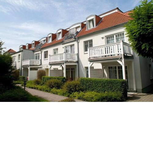 Strandstraße 32 Strandstraße 32-49