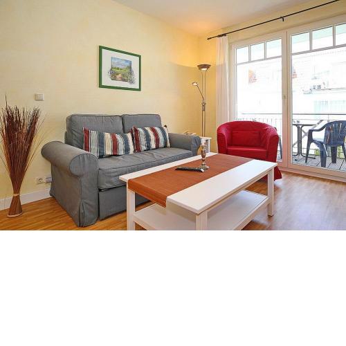 Strandstraße 32 Wohnung 11