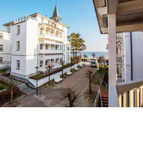 Strandvillen Binz - Appartement mit 1 Schlafzimmer und Balkon AH 564