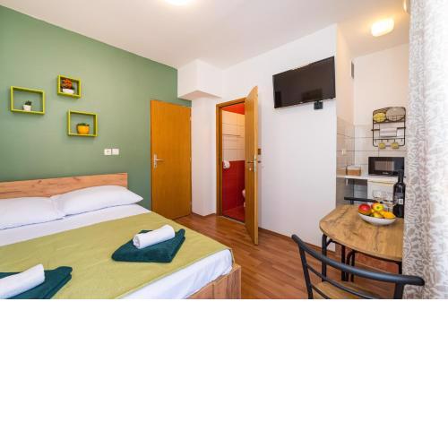 Studio and Rooms Zadar City Wall
