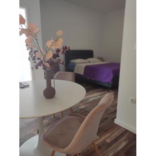 Studio apartman Mara