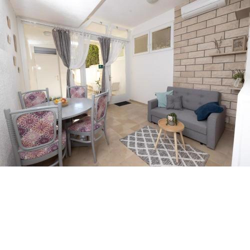 Studio apartman Mendeš