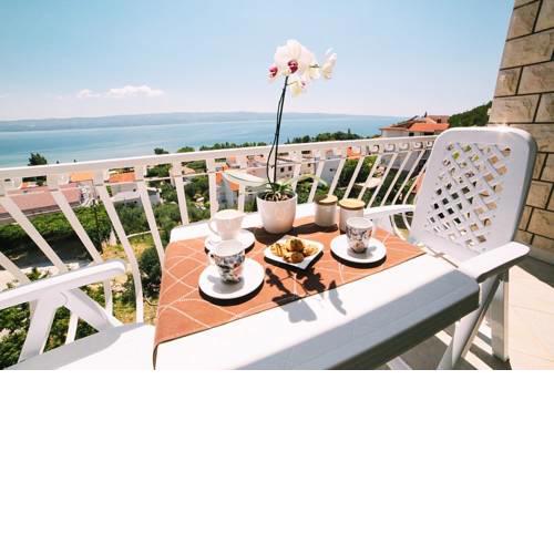 Studio Apartment in Duce with Sea View, Terrace, Wi-Fi (4167-10)
