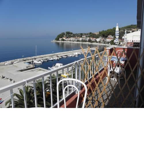 Studio apartment in Podgora with Seaview, Balcony, Air condition, WIFI (214-5)