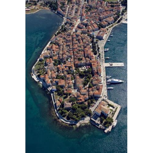 Studio apartment in Varvari with terrace, air conditioning, WiFi, washing machine 664-4