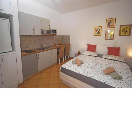 Studio apartment Izzy