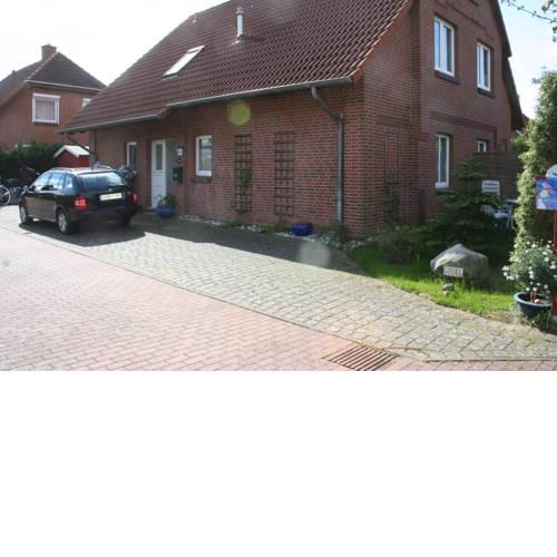 Studio-Apartment mit kleinem Gartenanteil