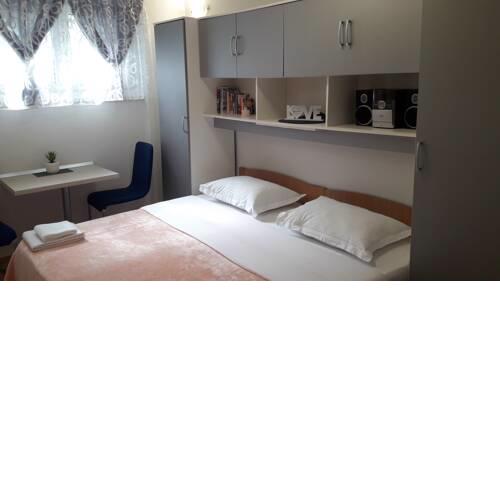 Studio Apartment Nani Centar