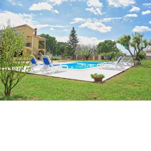 Studio Apartment Petra 3