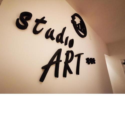 studio ART - self CHECK IN