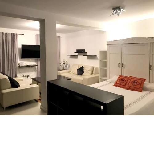 Studio Avenida de la Reina Victoria