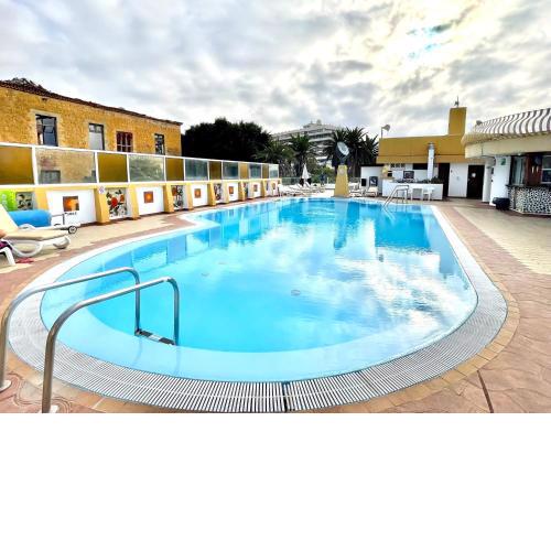 Studio CS con Wifi, pool and great view