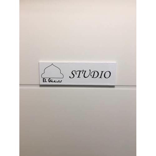 Studio El Guess