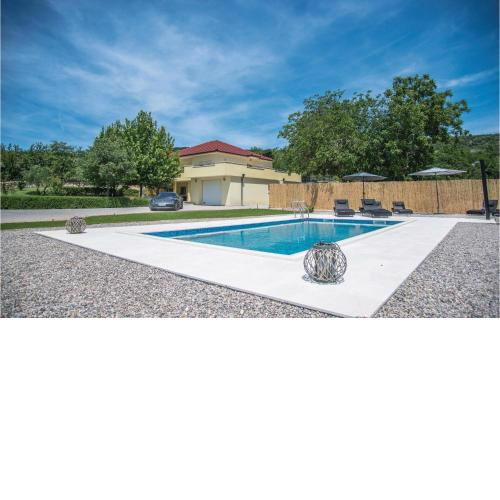 Studio Holiday Home In Donji Vinjani