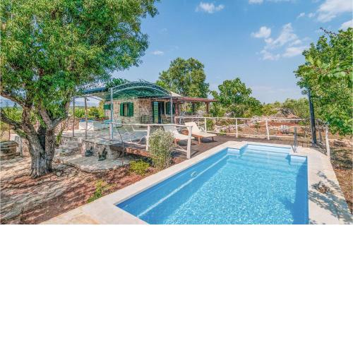 Studio Holiday Home In Stari Grad 2