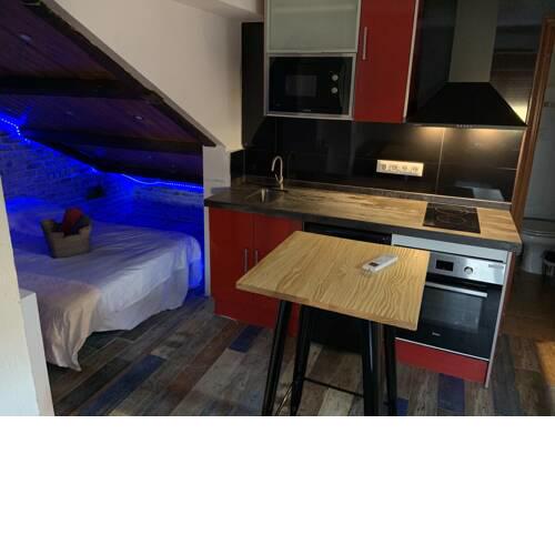 Studio in a penthouse on the border :)