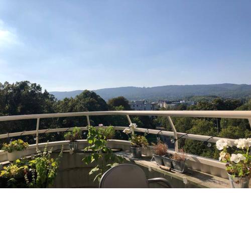 Studio mit Balkon in perfekter Lage