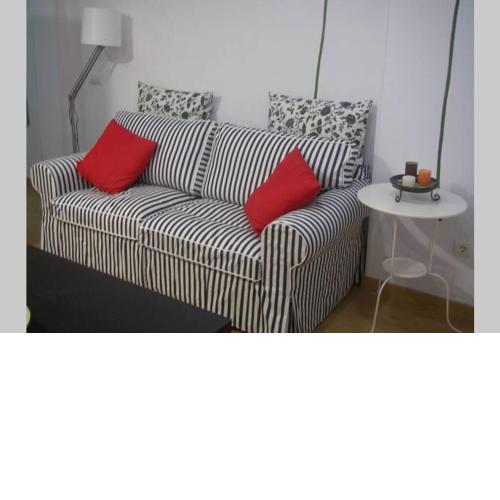 STUDIO NERJA CENTER. Air Condition. Wifi.